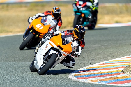 Acuerdo entre Neumáticos Soledad, Avon Tyres y Racespirit