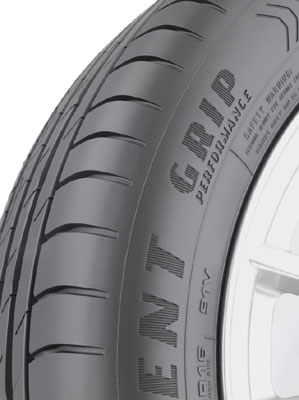 Goodyear EfficientGrip Performance