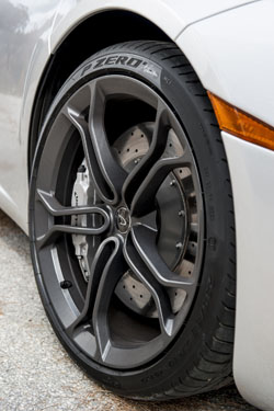 Pirelli P Zero McLaren