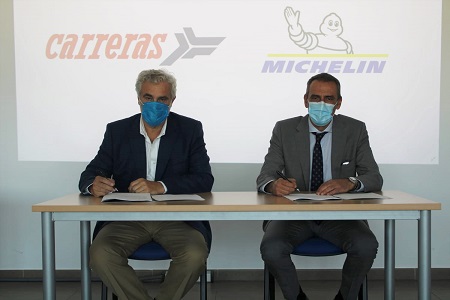 Firma del acuerdo entre Michelin y Carreras Grupo Logístico