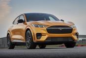 El Ford Mustang Mach-E GT Performance llevará neumáticos Pirelli P Zero a medida