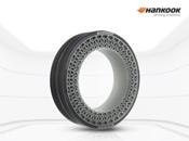 Hankook presentó el neumático futurista sin aire i-Flex con la plataforma modular Plug & Drive de Hyundai