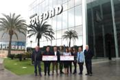 Grupo Soledad dona 5.100 euros a las asociaciones MACMA de Aspe y AFAE de Elche