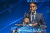 Top Recambios, galardonado con el Premio al Mejor Distribuidor de Neumáticos Nacional de los Premios Hevea de la Industria del Neumático