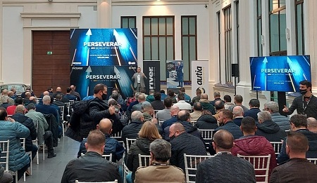 Sala de plenaria en el Museo Automovilístico y de la Moda de Málaga