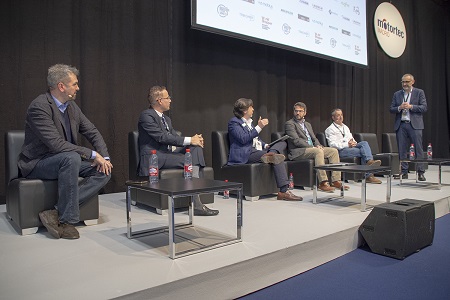 Mesa redonda del V Encuentro de Redes de Talleres 