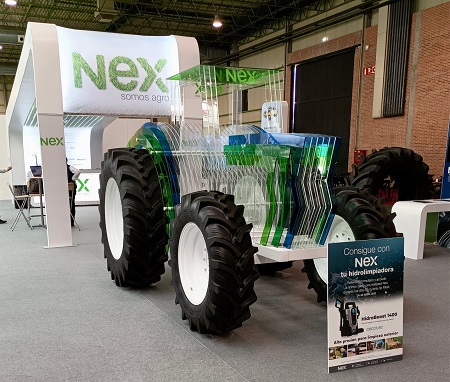 NEX expone sus productos 