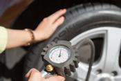 Falsas creencias asociadas a la presión de los neumáticos que comprometen la seguridad al volante