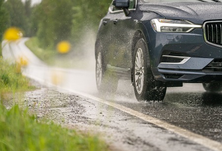 Adoptar un estilo de conducción económico