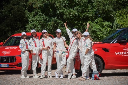 Apollo Tyres apoya la gira benéfica 'Cash & Rocket'