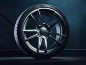 Mercedes-AMG equipa el C43 con los Continental SportContact 7