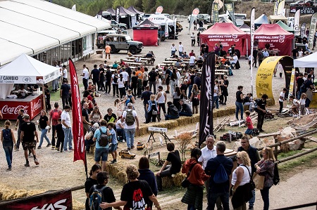 eneral Tire, presente en la Land Rover Party en Les Comes