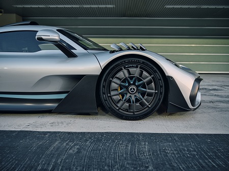 El Mercedes-AMG One, equipado con neumáticos Michelin