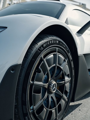 Michelin Pilot Sport Cup 2R M01