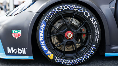 Michelin y Porsche, juntos hacia la electromovilidad