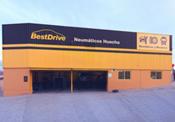 BestDrive consolida su presencia en Aragón con la renovación de Neumáticos Huecha como socio 