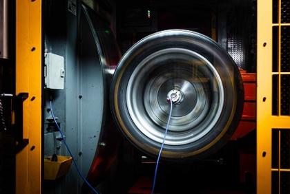 Pirelli probará sus neumáticos a velocidades de hasta 500 km/h