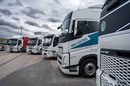 Todos los camiones eléctricos de Volvo equiparon neumáticos Michelin