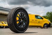 La Poste elige a Michelin para equipar sus vehículos de reparto con la tecnología Michelin UPTIS