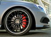 Mercedes-AMG equipará el A45 AMG con los Dunlop Sport Maxx RT